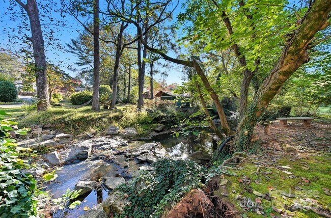 Building Photo - 824 6th St NW