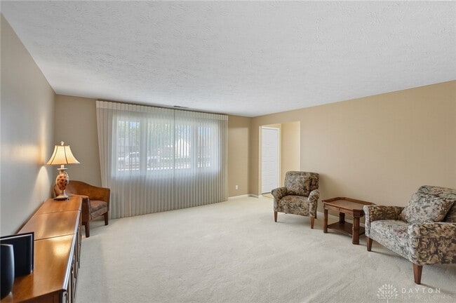 Building Photo - 1033 Georgian Dr