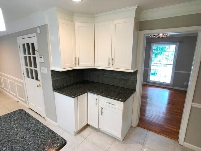 Building Photo - 4297 Blackland Way