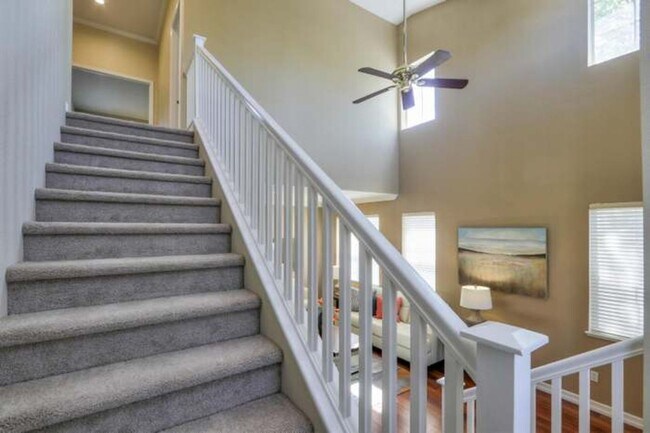 Building Photo - Gorgeous Home | Desirable Location | A/C