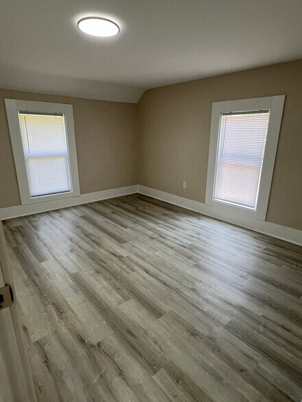 Building Photo - 2024 Copley Rd