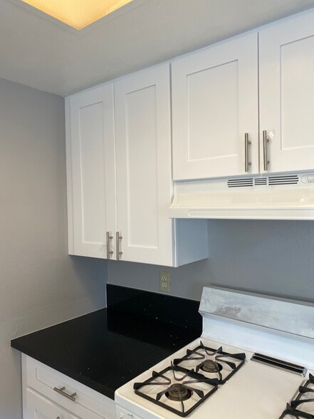 Building Photo - 2410 S Nancy St