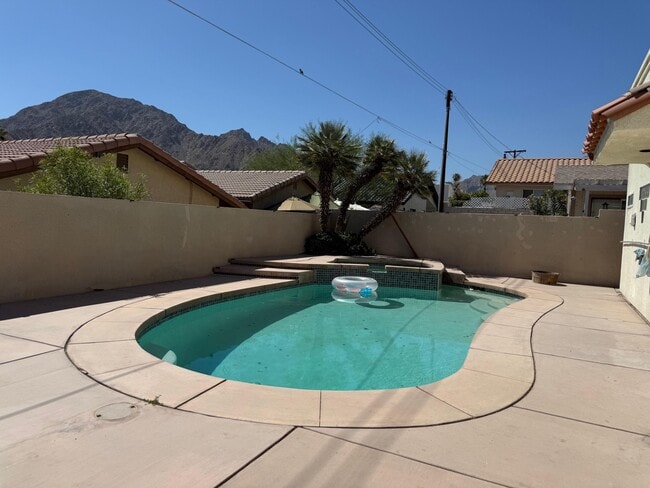 Building Photo - 53770 Avenida Carranza