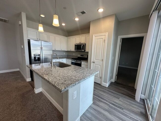 Building Photo - 1780 Dark Horse Rd