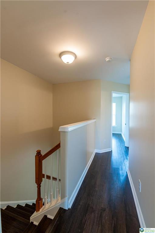 Building Photo - 8475 Putnam Ct
