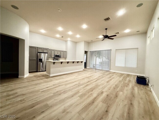 Building Photo - 101 Emerald Dunes Cir