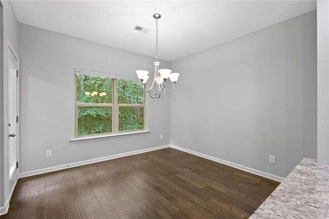 Building Photo - 113 Oakview Passage