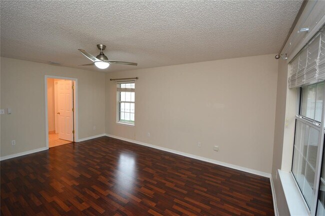 Building Photo - 101 Boulder Rock Dr