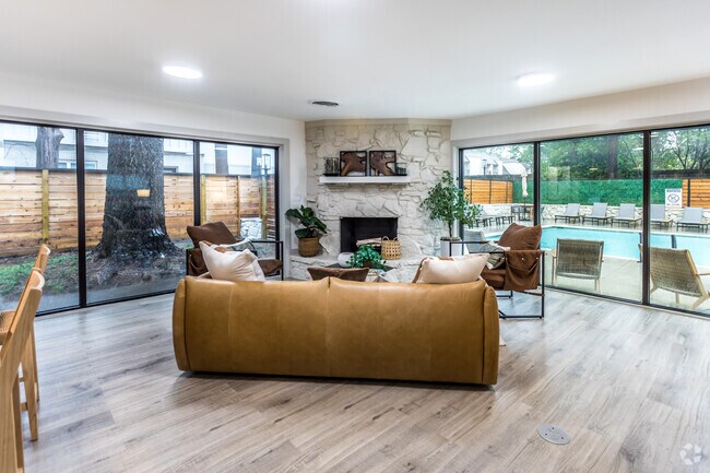 Leasing Center - The Garden District Apartments