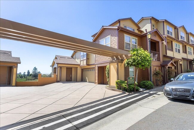 Building Photo - 6028 Old Quarry Loop