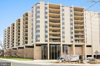 Building Photo - 4242 East-West Highway Unit 420