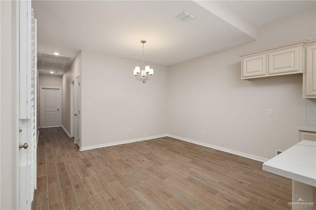 Building Photo - 27 N 15th St