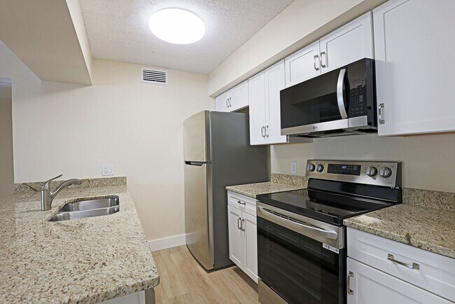 Building Photo - Mystic Gardens 5331-3104