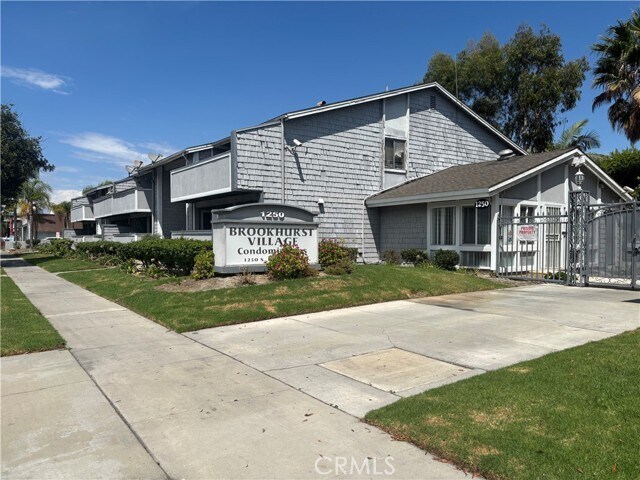 Primary Photo - 1250 S Brookhurst St