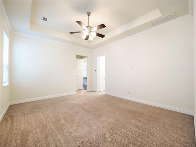 Building Photo - 6900 Royal Liverpool Dr