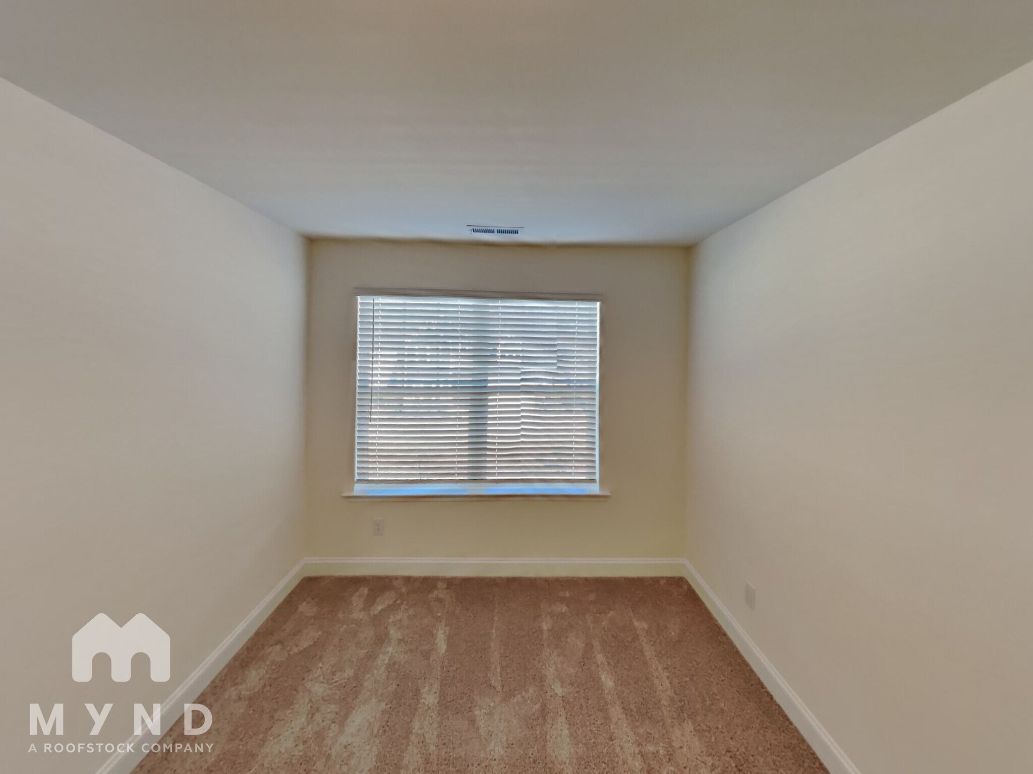 Building Photo - 1518 Cedar Tree Dr