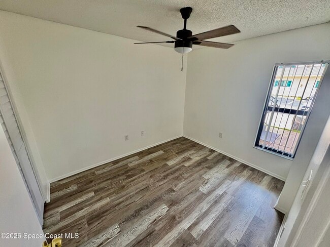 Building Photo - 420 Catamaran Dr