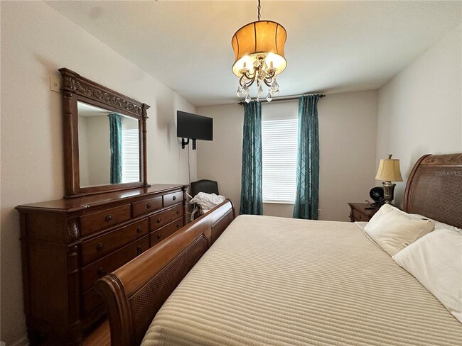 Building Photo - 5036 Shoreway Loop