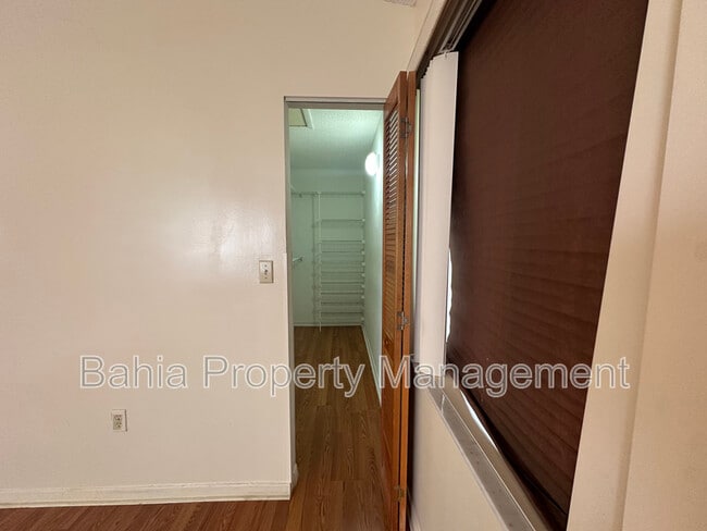 Building Photo - 8999 SW 123rd Ct