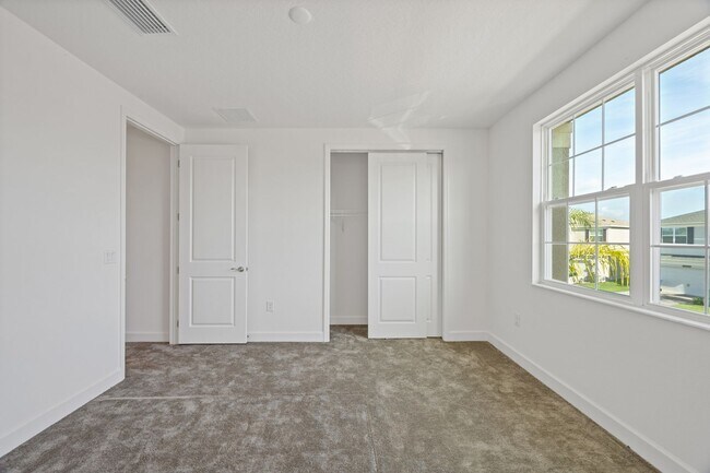 Building Photo - Resort Style Amenities - 2024 Home