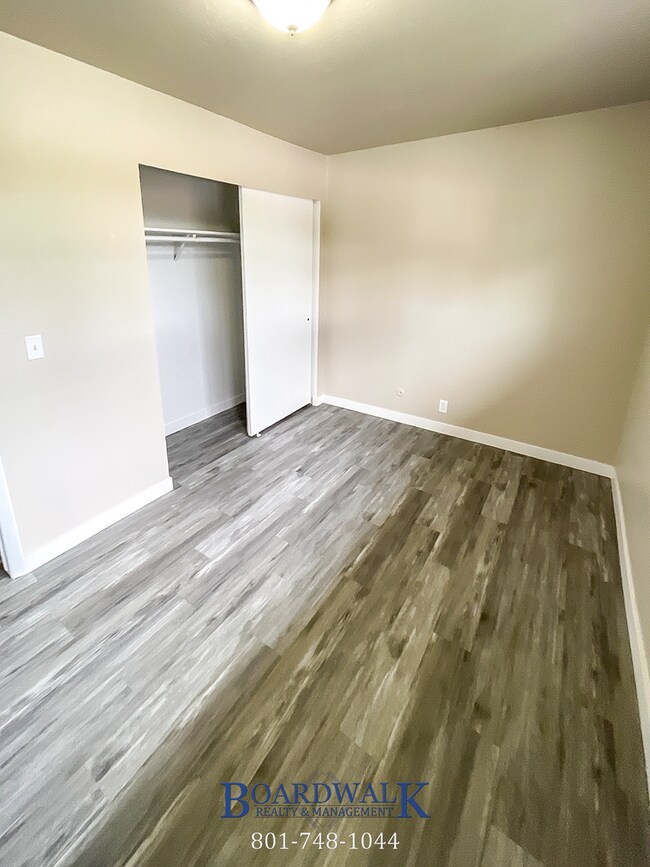 Building Photo - Amazing 2 bed 1 bath apartment in SLC