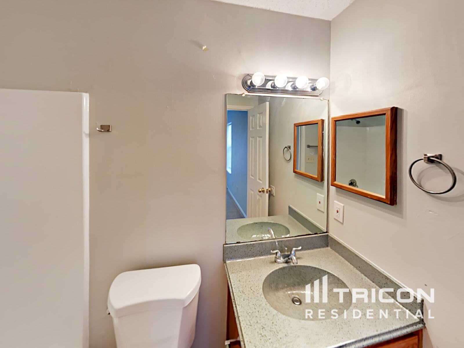Building Photo - 7828 Texridge Dr