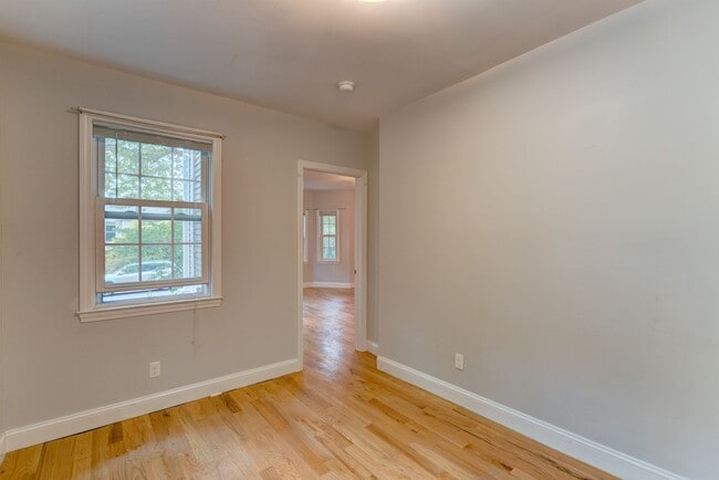 Building Photo - 79 Winchester Ave