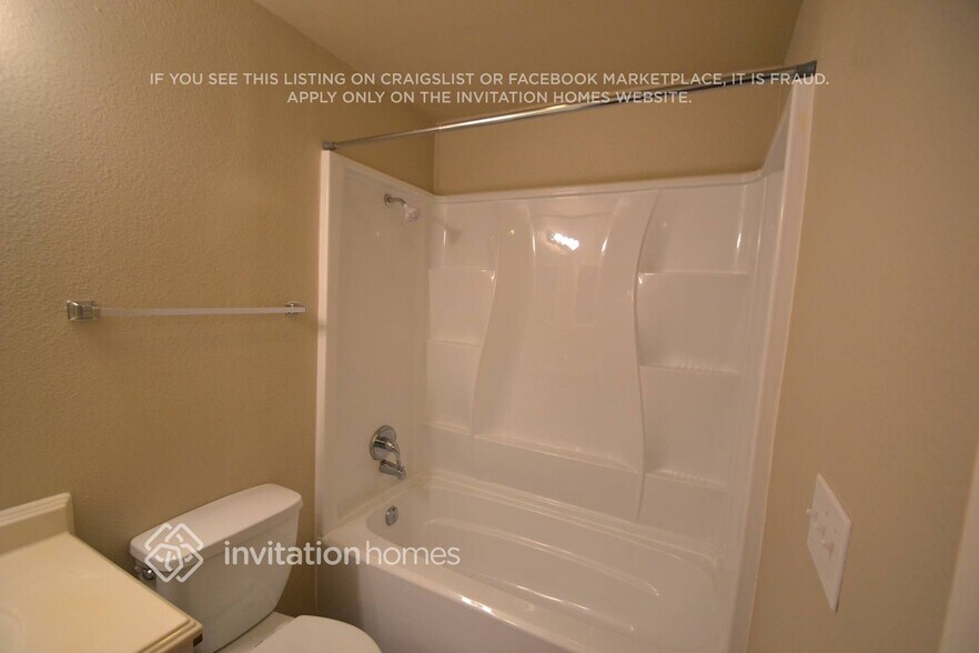 Building Photo - 3709 SW 336th St