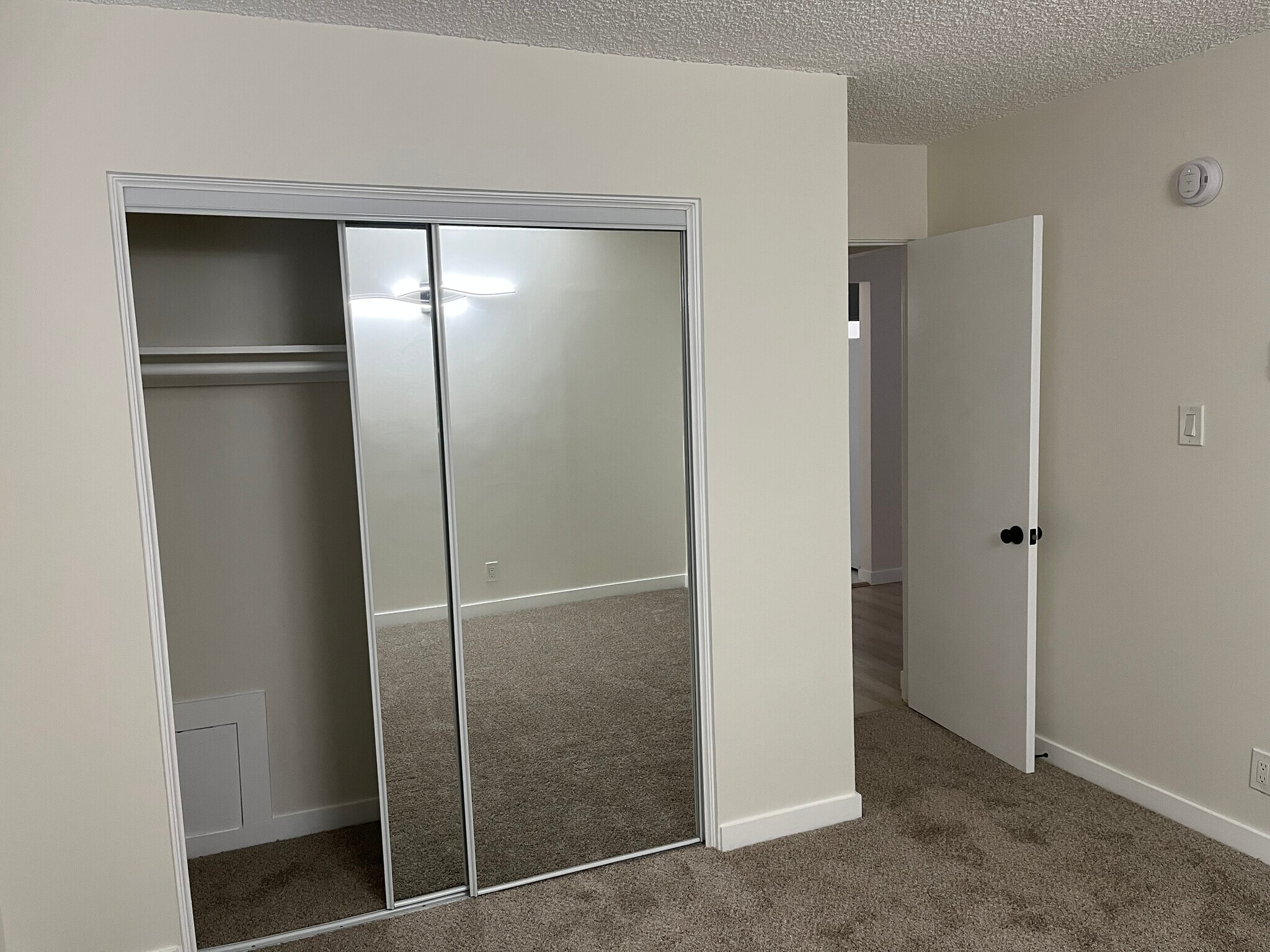 Building Photo - 36 Brooks Ave