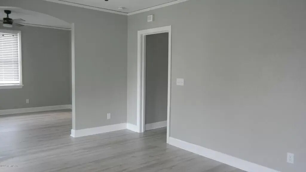 Living room leading into hallway to rooms/bathrooms - 1743 Mayfair Rd