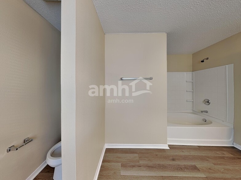 Building Photo - 13314 Loyalty Dr