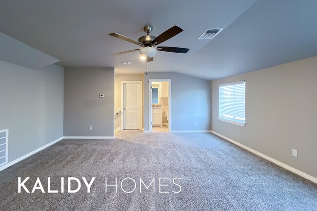 Building Photo - 805 Red River Dr