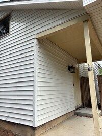 Building Photo - 2 Bed 1.5 Bath near USA campus