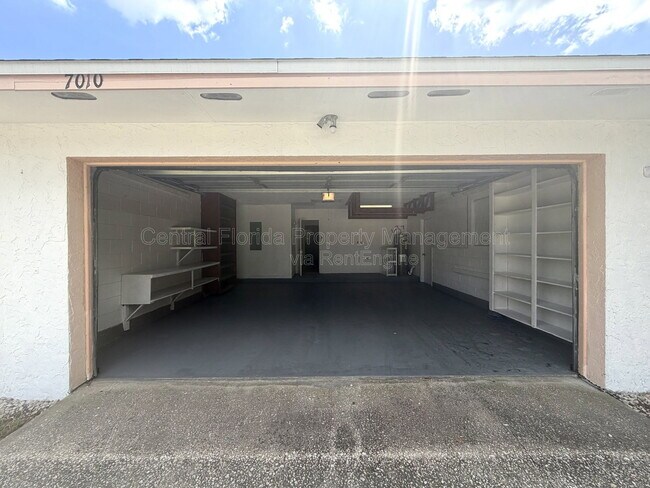 Building Photo - 7010 Ironwood Dr