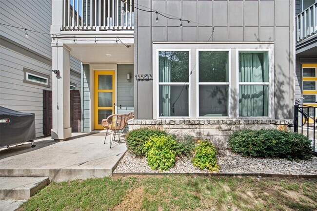 Building Photo - 13503 Ringold Cv
