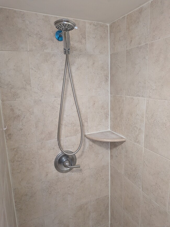 Building Photo - 30 Bridge St