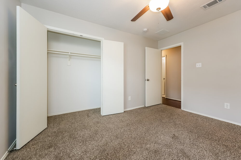 Building Photo - 4931 Winding View Ln