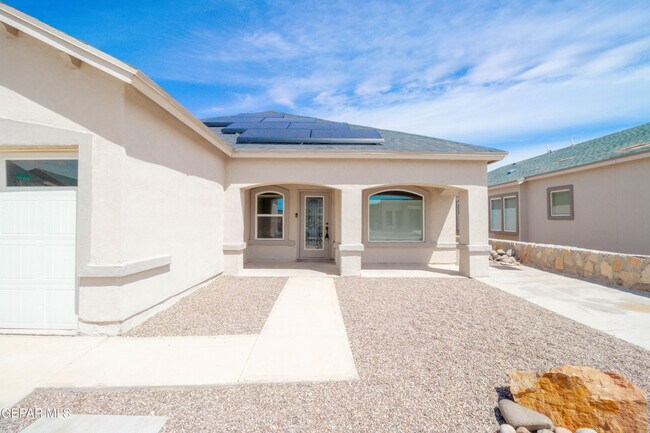 Building Photo - 14805 Jack White Ave