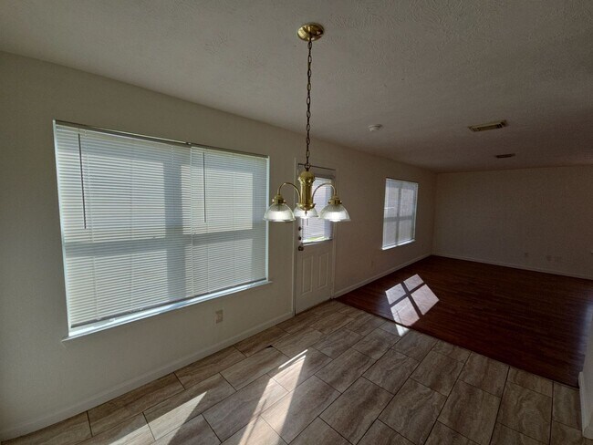 Building Photo - 21802 Westfield Ridge Dr