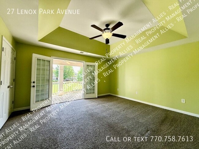 Building Photo - 27 Lenox Park Ave