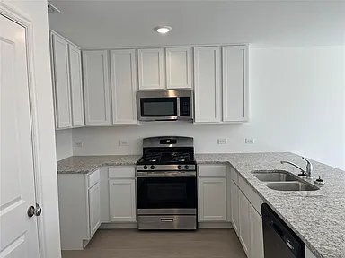 Building Photo - 2008 Wolford Wy