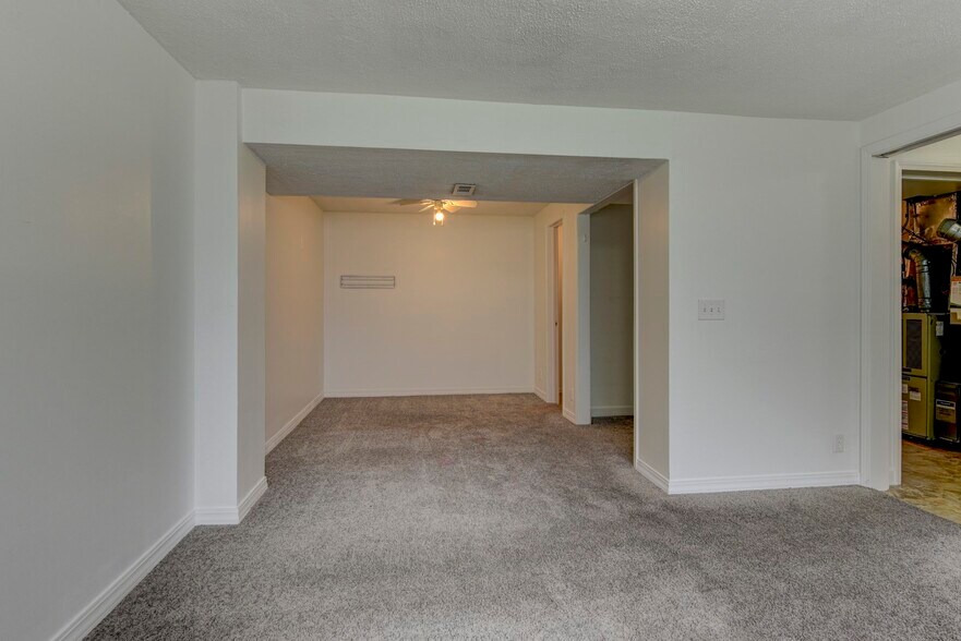 Building Photo - 3514 Glory Cir