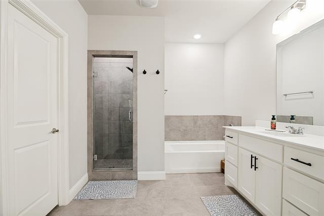 Building Photo - 439 Cyprus Grove Dr