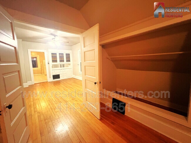 Building Photo - 234 N 37th St