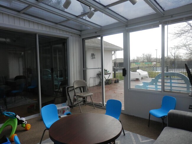 Building Photo - Spectacular 5 Bed 3 Bath With Amazing View Of Number 9 Fairway at CCMO!