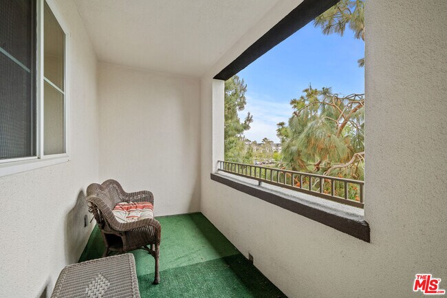 Building Photo - 13031 Villosa Pl