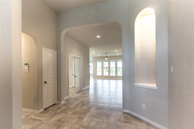 Building Photo - 24419 Tesino River Cir