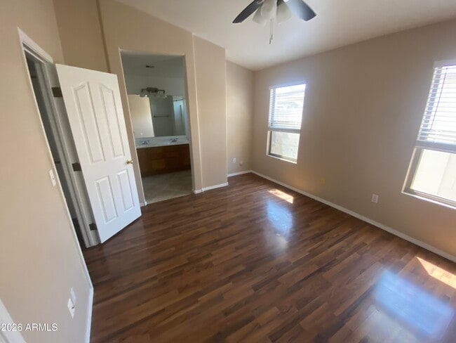 Building Photo - 2033 E Saratoga St