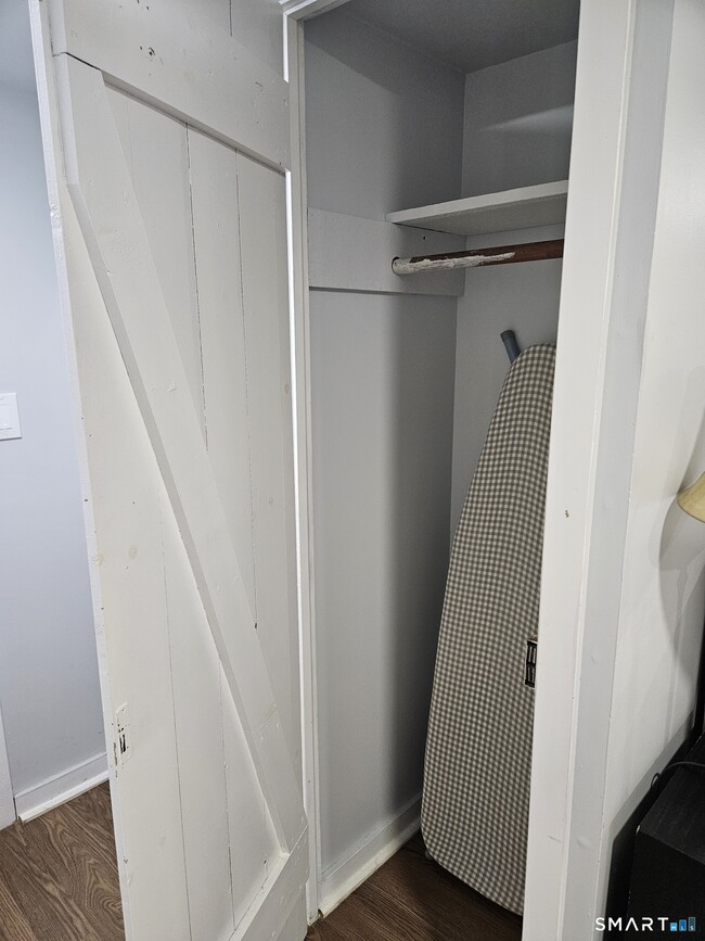 Building Photo - 901 Baldwin Rd