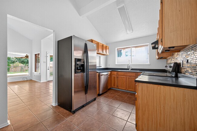 Building Photo - 4726 Hickorygate Dr